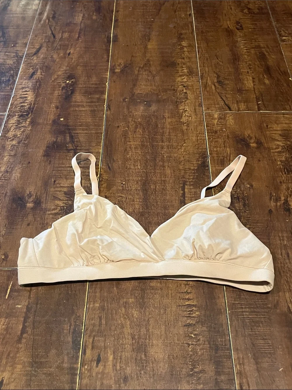 NWOT Skims fits everybody CROSSOVER BRALETTE - Picture 3 of 5